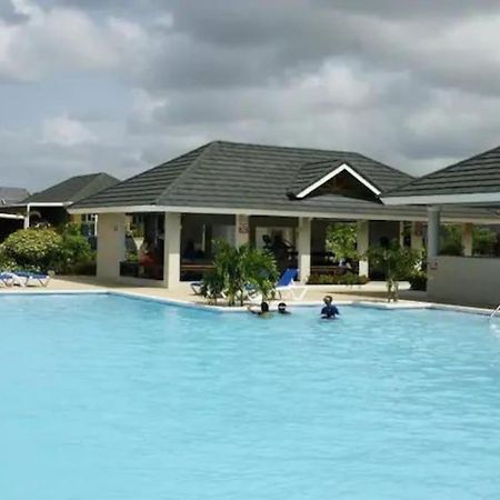 Richmond Sunset Palms & Villa Management Ltd מראה חיצוני תמונה