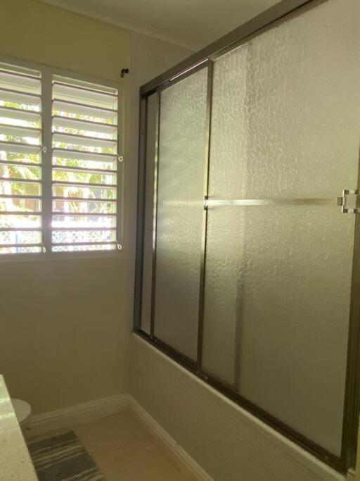 Richmond Sunset Palms & Villa Management Ltd מראה חיצוני תמונה